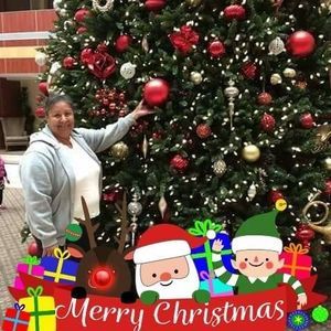 Meet your Posher, Manuela